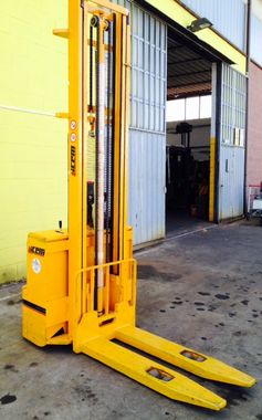 Transpallet elettrico Icem TE 12 440 Transpallet elettrico Icem TE 12 440